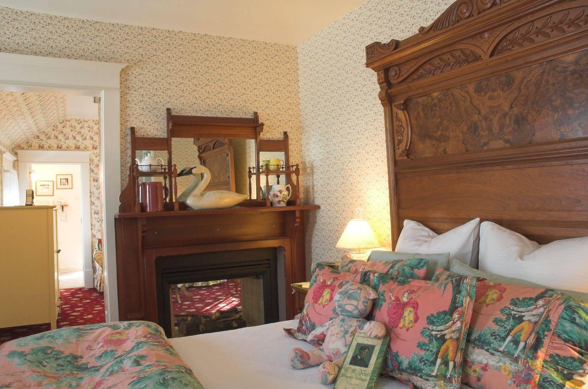 White Lace Inn Sturgeon Bay Buitenkant foto