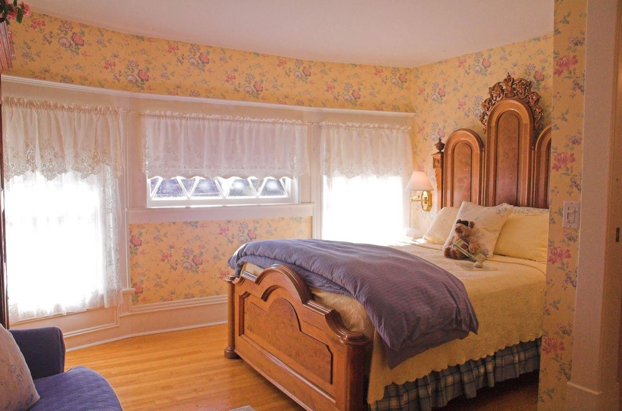White Lace Inn Sturgeon Bay Buitenkant foto